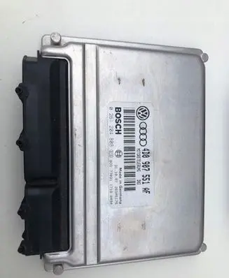 Volkswagen PASSAT B5 Wing mirror control module 4D0907551AF