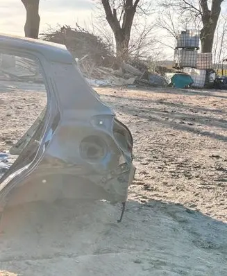 Suzuki Swift III Rear quarter panel 