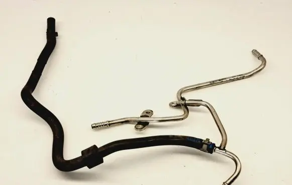 Volkswagen PASSAT B7 Fuel injector supply line/pipe 03L201360AB
