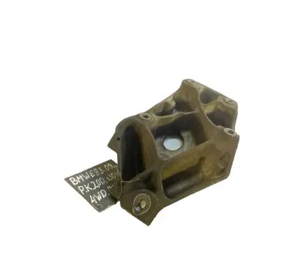 BMW X3 E83 Engine mounting bracket 13807410 6955 451673