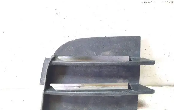 Skoda Superb B6 (3T) Front bumper lower grill 3T0853666