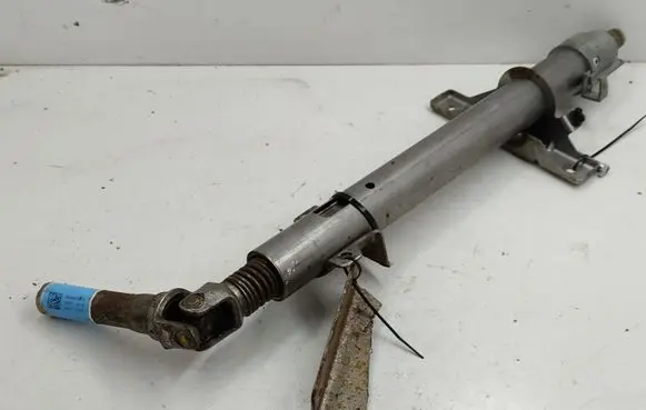 Mercedes-Benz Sprinter W906 Steering wheel axle A9064600916