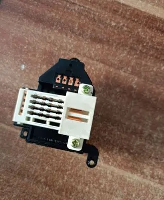 KIA Ceed Tailgate/trunk/boot open switch 