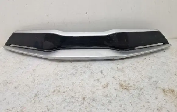 KIA Stonic Front bumper upper radiator grill 86351-H8410