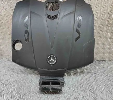 Mercedes-Benz CLS C218 X218 Engine cover (trim) A6420103567