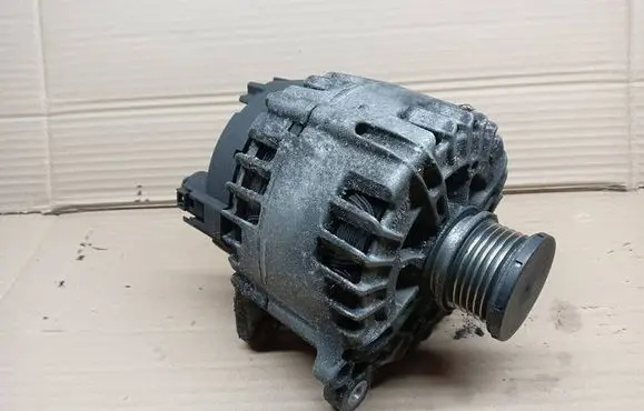 Audi Q5 SQ5 Generator/alternator 03G903016G 2543398D 210052136