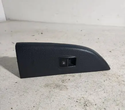 Skoda Fabia Mk1 (6Y) Electric window control switch 6Y1867228 11795914 00101