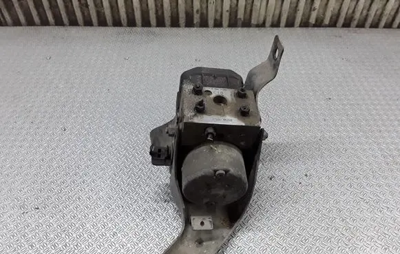 Nissan Navara D22 ABS Pump 11000031300 47660VK310