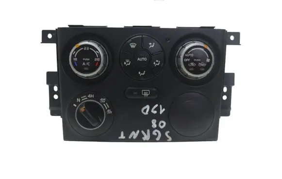 Suzuki Grand Vitara II Climate control unit 3951064J0 3951063JD4