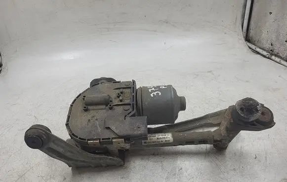Seat Leon (1P) Front wiper linkage and motor 1P0955023B