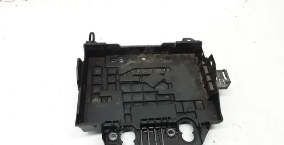 Renault Modus Battery tray 8200314273