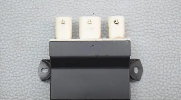 Tailgate/trunk control unit/module