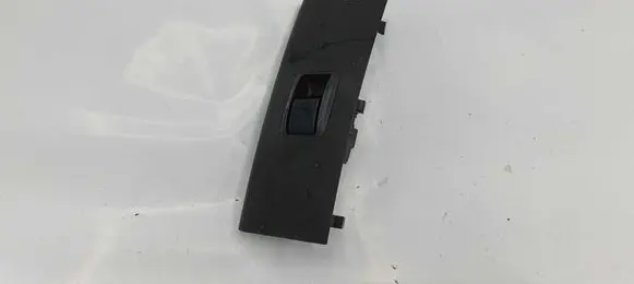 Toyota Corolla Verso AR10 Electric window control switch 742310F030