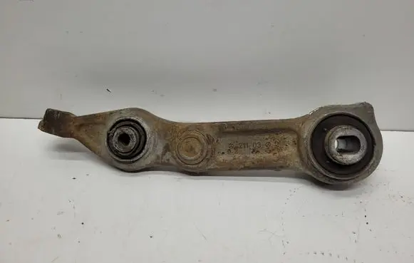 Front lower control arm/wishbone