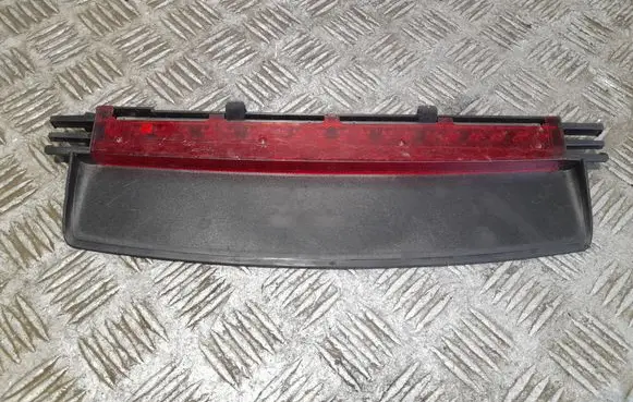Audi A6 S6 C6 4F Third/center stoplight 4f5945097