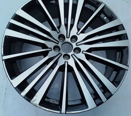 Volvo XC90 R22 alloy rim 32207757