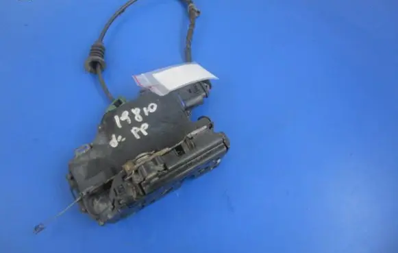 Seat Ibiza III (6L) Front door lock