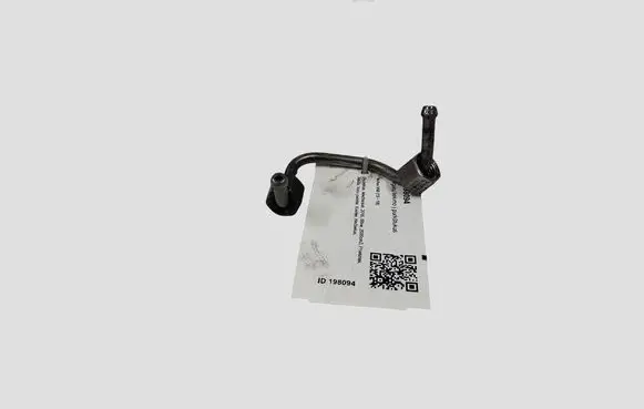 Volvo V60 Fuel injector supply line/pipe