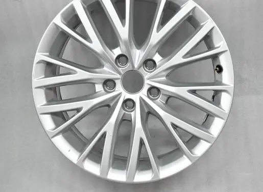 Seat Leon IV R17 alloy rim 