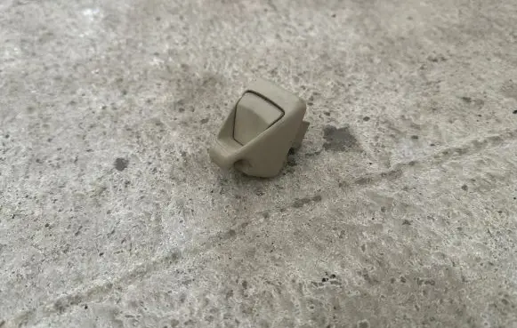 Volvo XC60 Sun visor clip/hook/bracket 