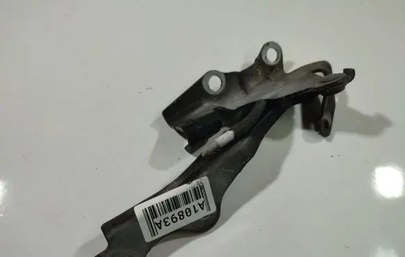 Mazda 5 Engine bonnet/hood hinges