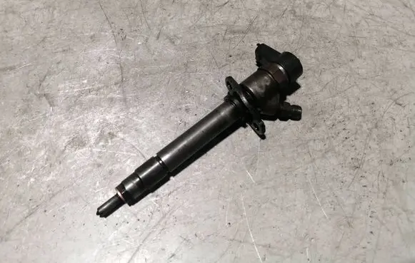 Volvo XC90 Fuel injector 0445110078