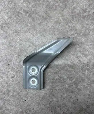 BMW 6 G32 Gran Turismo Fender mounting bracket 7481068 7415812