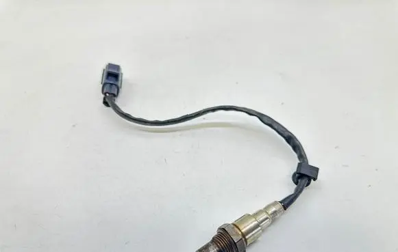 Jaguar XE Lambda probe sensor FPLA9D375AE