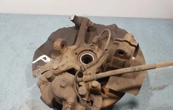 BMW X3 E83 Front wheel hub spindle knuckle