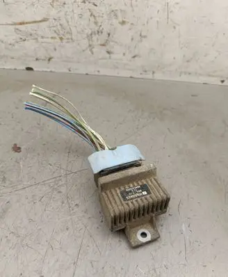 Peugeot Partner Glow plug pre-heat relay 9640469680