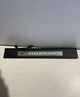 Ford Mustang VI Front sill trim cover FR3J6313222AAW