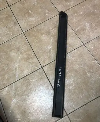 Opel Zafira B Rear door trim (molding) 13137774