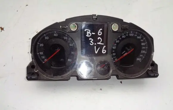 Volkswagen PASSAT B6 Speedometer (instrument cluster)