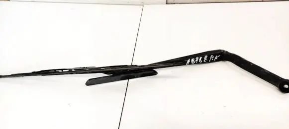 Mazda 626 Front wiper blade arm FGE4TA