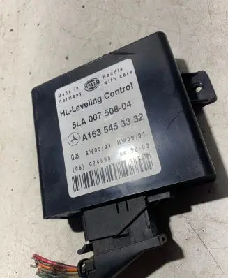 Mercedes-Benz ML W163 Light module LCM A1635453332 074896 5LA00750804