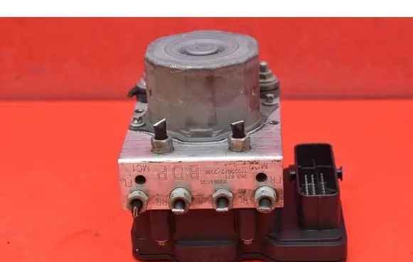 Opel Corsa E ABS Pump 39084530