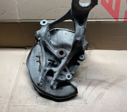 Audi A6 S6 C7 4G Rear wheel hub 8K0505432AQ 250511 16330612379