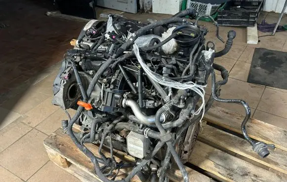 Volkswagen PASSAT B7 Engine 03L100090P CAY CAYC