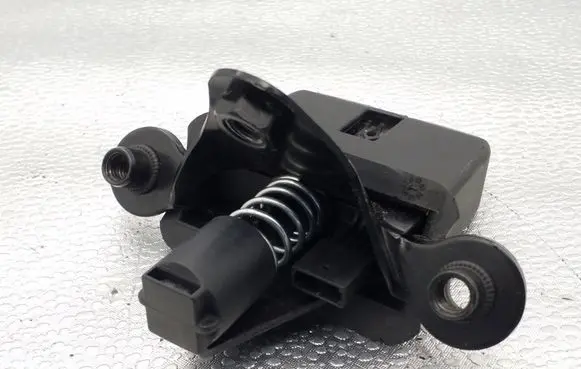 Skoda Octavia Mk2 (1Z) Tailgate/trunk/boot lock/catch/latch 1Z5827501D