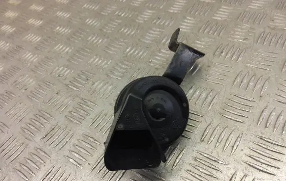 Audi A6 S6 C7 4G Horn signal 703881150