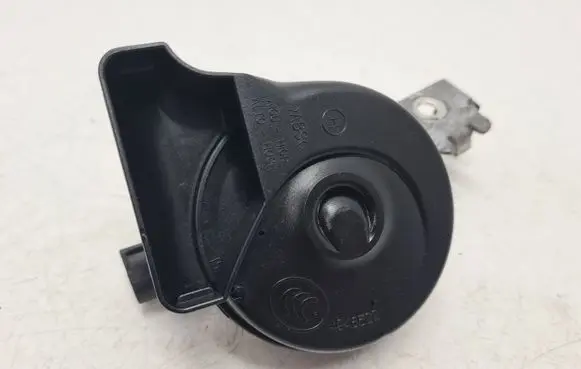 Volkswagen Tiguan Horn signal 5N0951182 E30055307