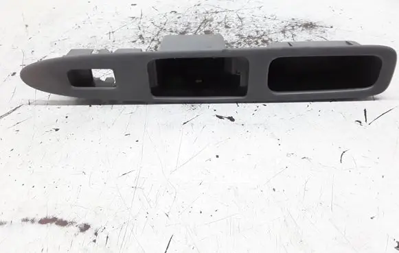 Toyota Avensis Verso Rear door handle trim 747427244100