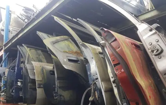 Mazda 121 Rear door