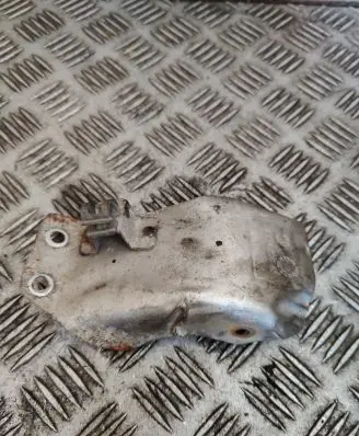 Ford Mondeo MK V Heat shield in engine bay 9806480080