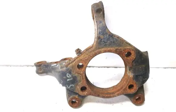 Toyota Auris E180 Front wheel hub spindle knuckle