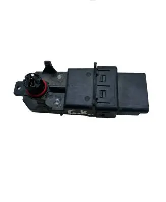 Renault Megane II Window washer relay 