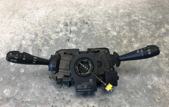 Renault Sandero II Steering angle sensor 479454698R 681727472R