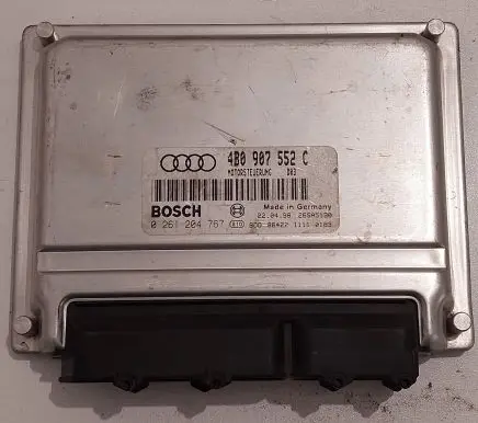 Audi A6 S6 C5 4B Engine control unit/module 26SA5130 4B0907552C 0261204767