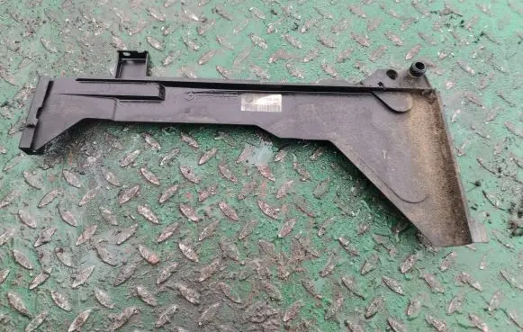 BMW 3 E46 Side radiator support slam panel 1436250