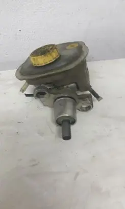 Audi A6 S6 C5 4B Master brake cylinder